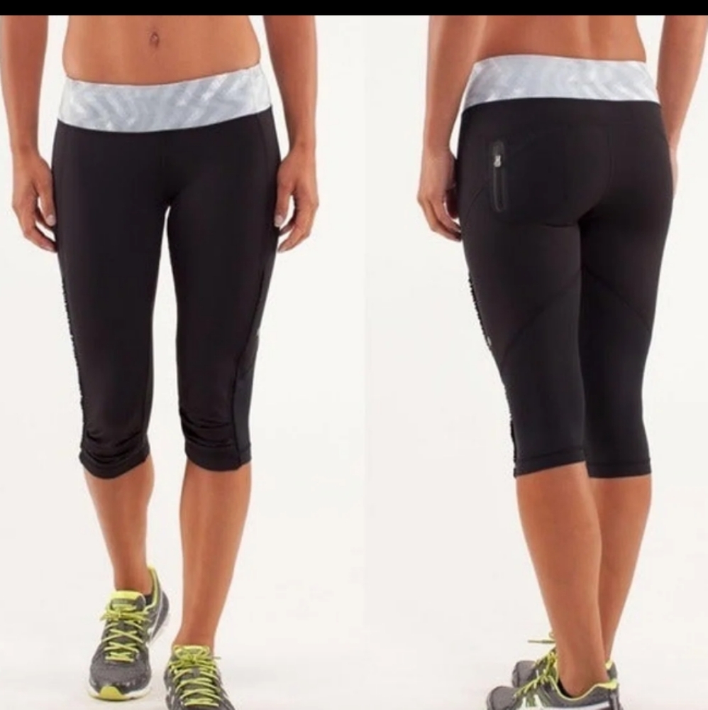 Lululemon runnin with my homies